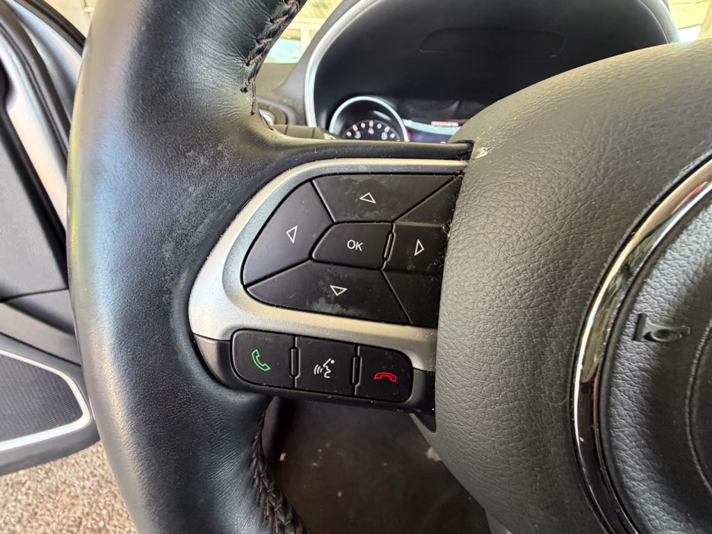 2019 Billet Silver Metallic Clearcoat Jeep Compass Limited FWD SUV