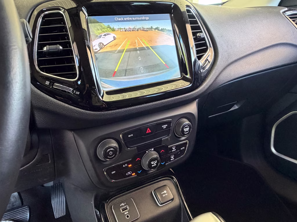 2019 Billet Silver Metallic Clearcoat Jeep Compass Limited FWD SUV