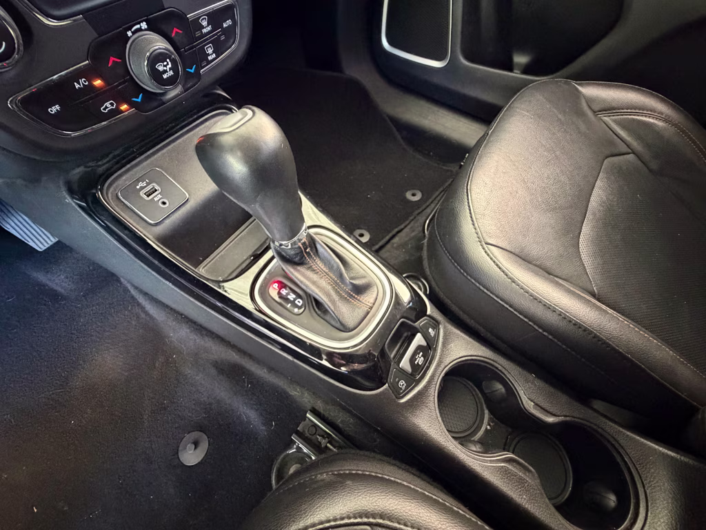 2019 Billet Silver Metallic Clearcoat Jeep Compass Limited FWD SUV