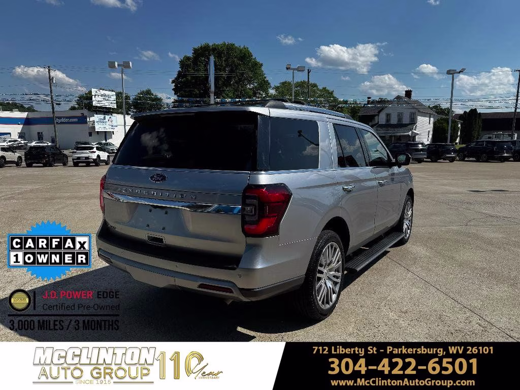 2023 Silver Metallic Ford Expedition Limited 4X4 SUV