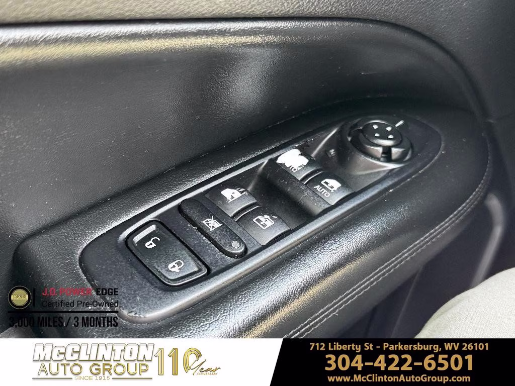 2019 Laser Blue Pearlcoat Jeep Compass Latitude 4X4 SUV