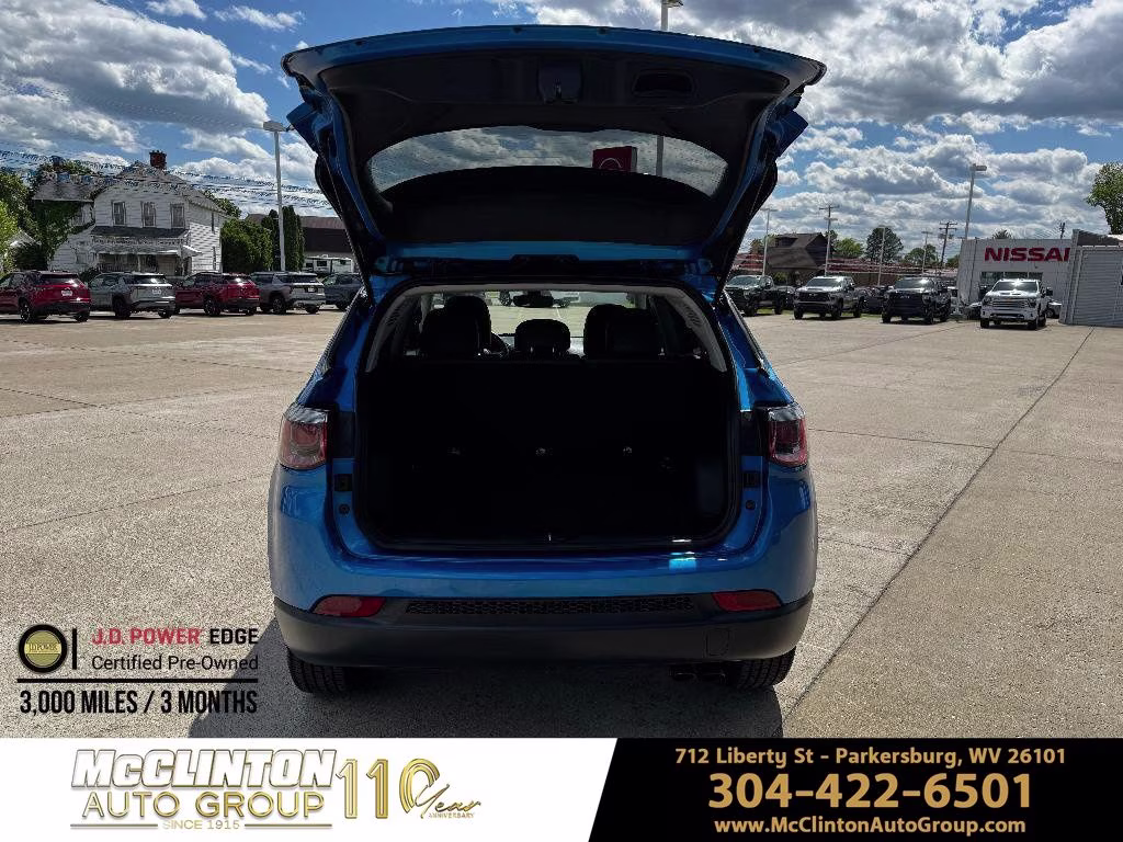 2019 Laser Blue Pearlcoat Jeep Compass Latitude 4X4 SUV