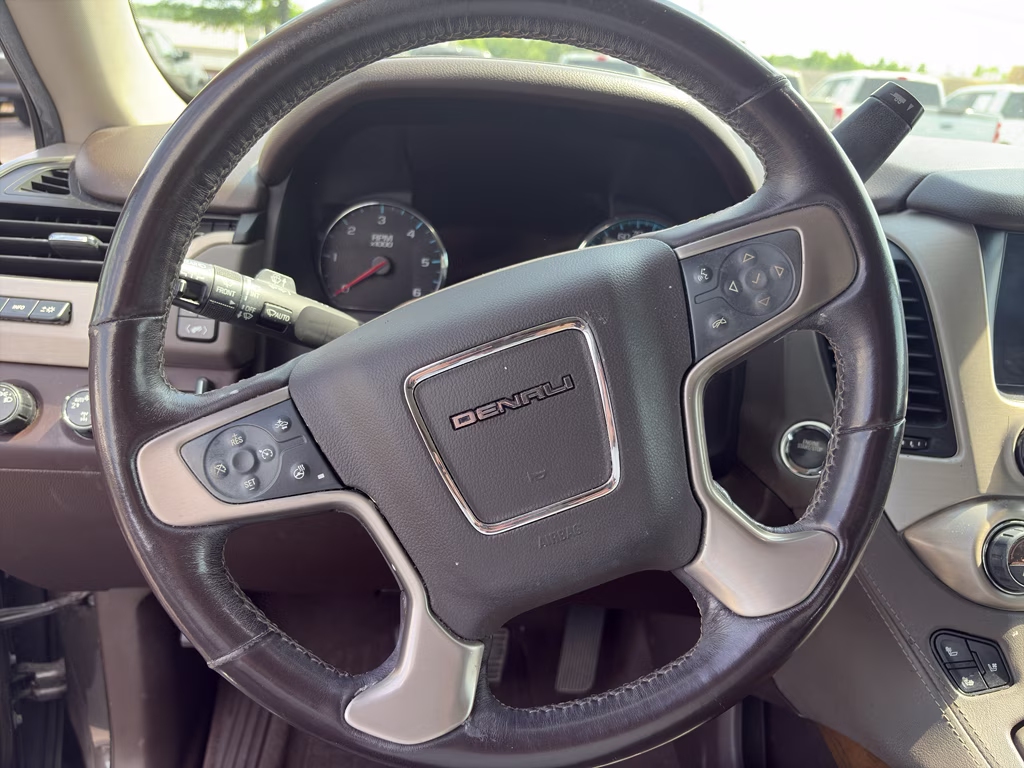 2020 Smokey Quartz Metallic GMC Yukon XL Denali 4X4 SUV