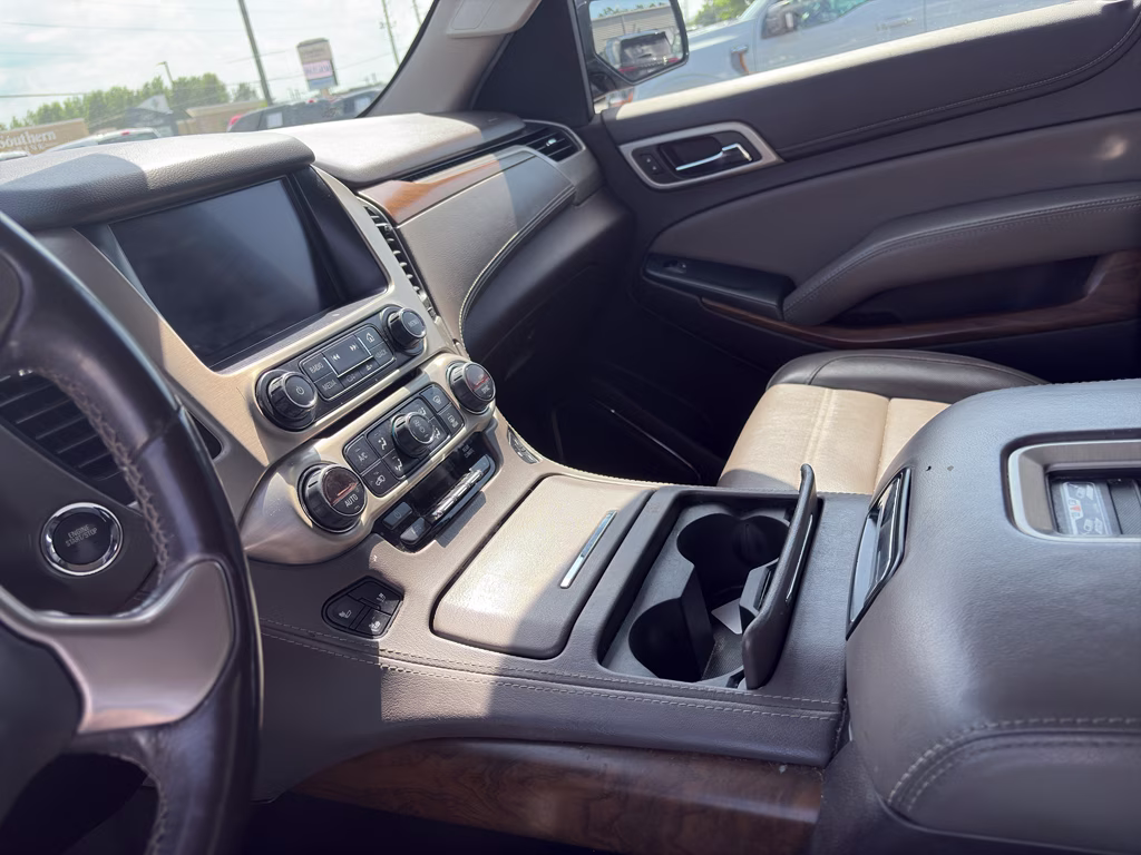 2020 Smokey Quartz Metallic GMC Yukon XL Denali 4X4 SUV