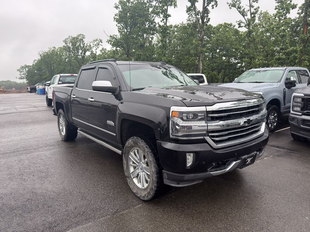 2018 Black Chevrolet Silverado High Country 4X4 Truck