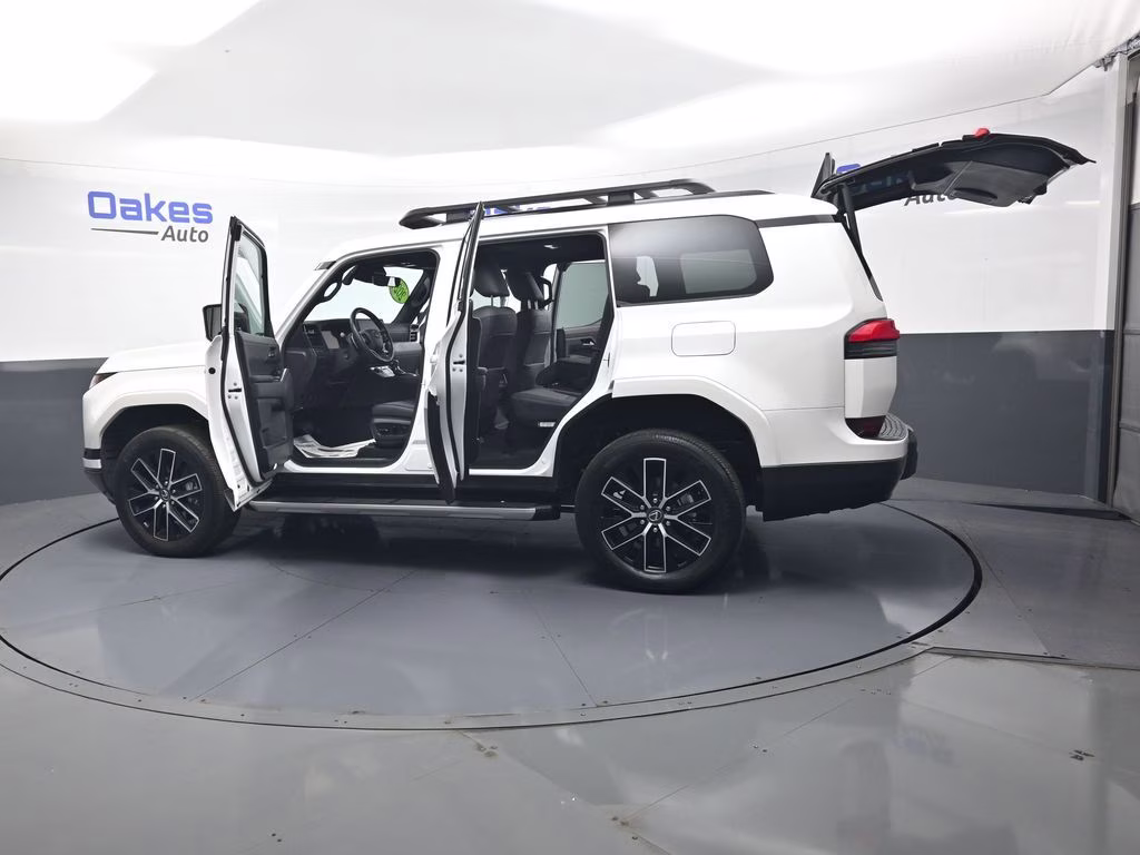 2024 Eminent White Pearl Lexus GX 550 Premium+ 4X4 SUV