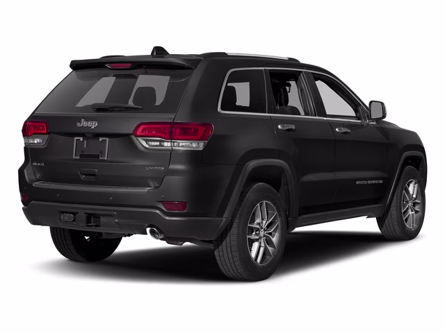 2017 Diamond Black Crystal Pearlcoat Jeep Grand Cherokee Limited 4X4 SUV