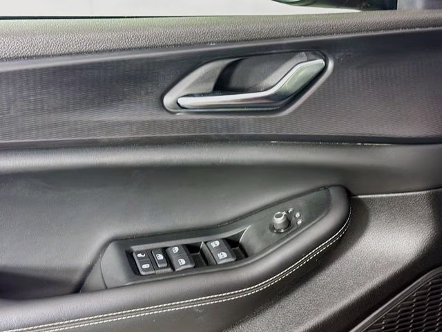 2025 Velvet Jeep Grand Cherokee Laredo 4X4 SUV