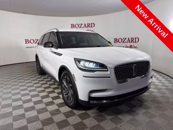 2023 White Metallic Lincoln Aviator Standard RWD SUV