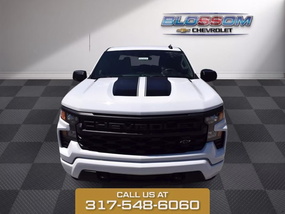 2026 Summit White Chevrolet Silverado 1500 Custom 4X4 Truck