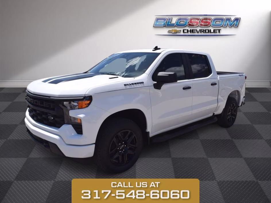 2026 Summit White Chevrolet Silverado 1500 Custom 4X4 Truck