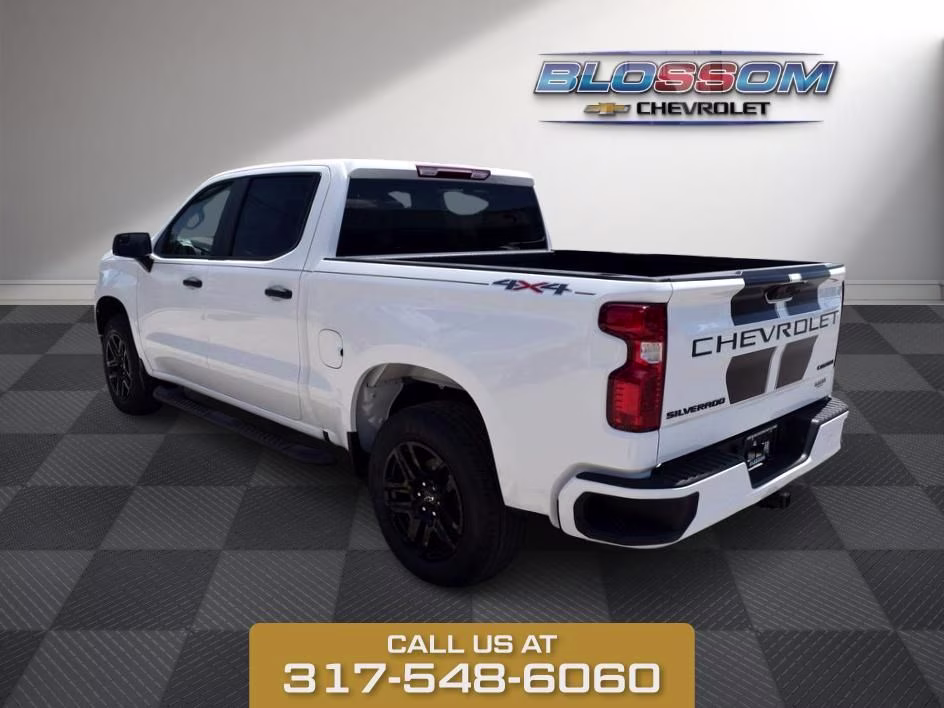 2026 Summit White Chevrolet Silverado 1500 Custom 4X4 Truck