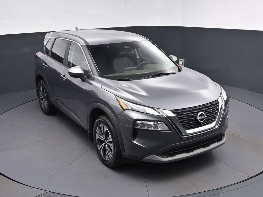 2023 Gun Metallic Nissan Rogue SV FWD SUV