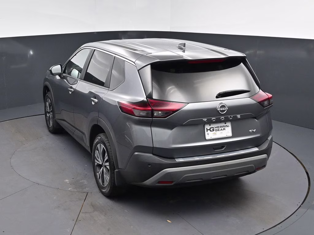 2023 Gun Metallic Nissan Rogue SV FWD SUV