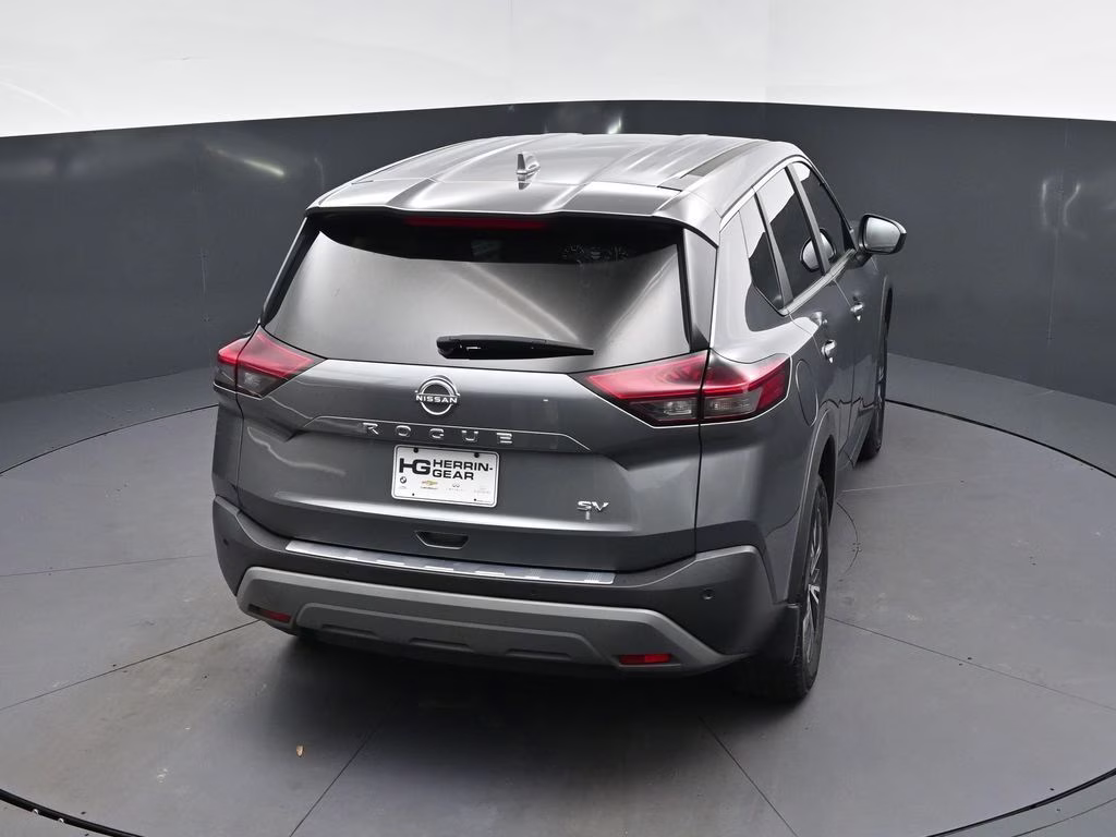 2023 Gun Metallic Nissan Rogue SV FWD SUV