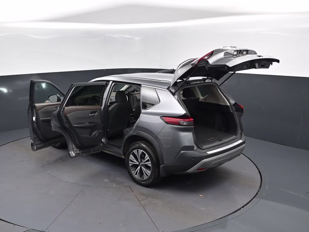 2023 Gun Metallic Nissan Rogue SV FWD SUV