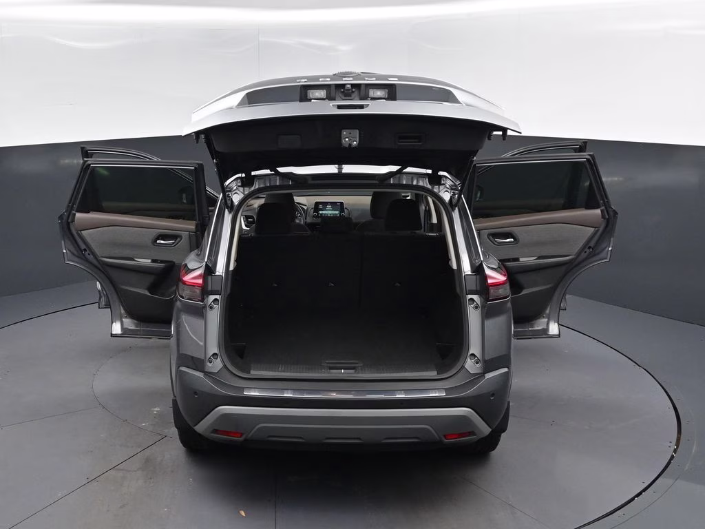 2023 Gun Metallic Nissan Rogue SV FWD SUV
