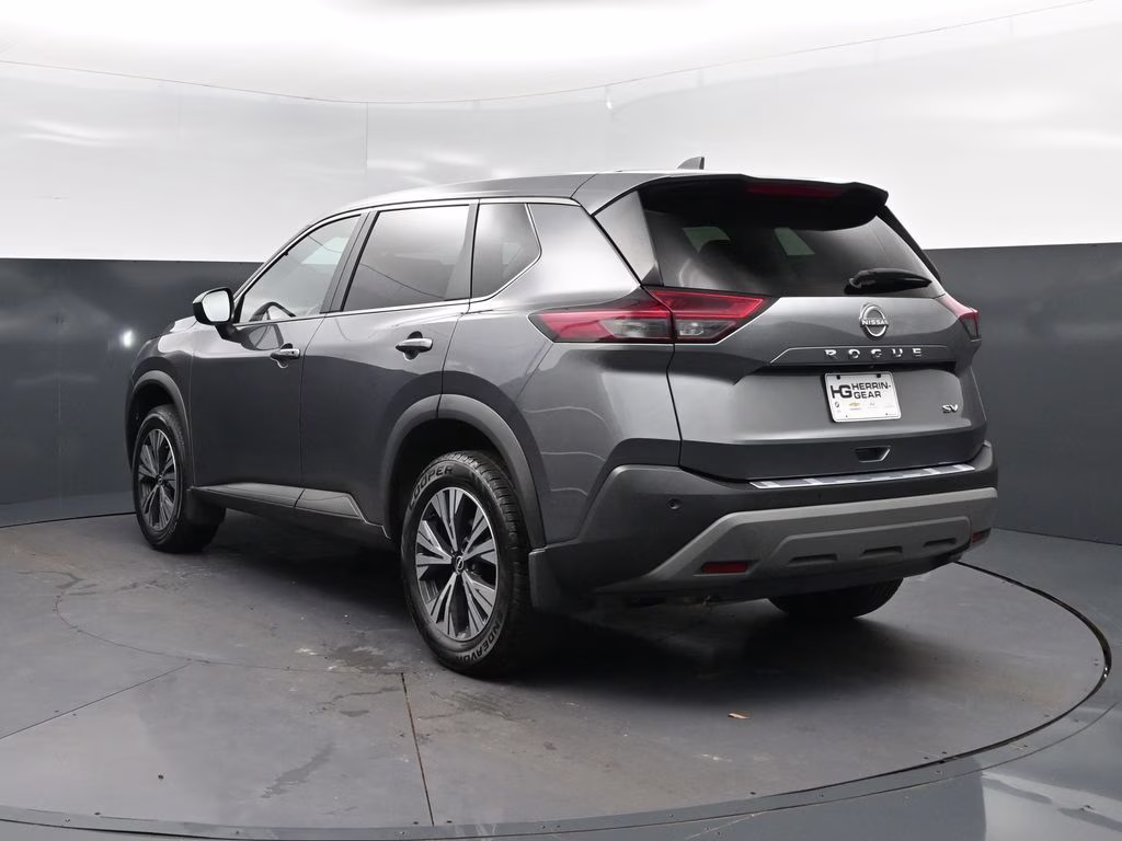2023 Gun Metallic Nissan Rogue SV FWD SUV