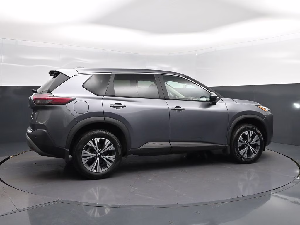 2023 Gun Metallic Nissan Rogue SV FWD SUV