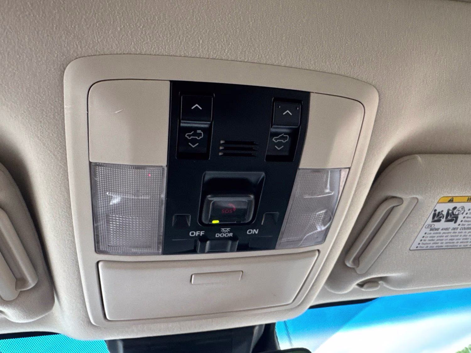 2023 Silver Lexus GX 460 Luxury 4X4 SUV