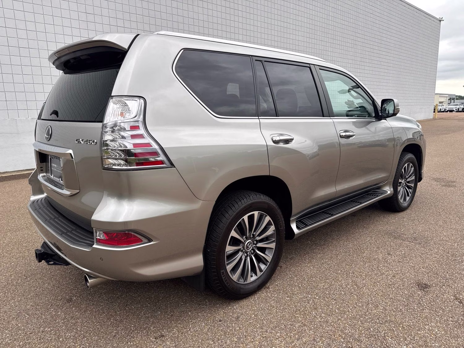 2023 Silver Lexus GX 460 Luxury 4X4 SUV