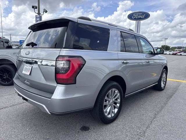 2020 Silver Metallic Ford Expedition Limited RWD SUV