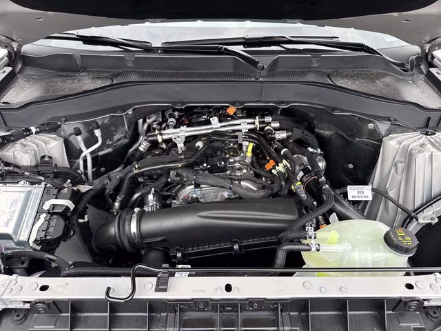 2026 White Ford Explorer Active RWD SUV