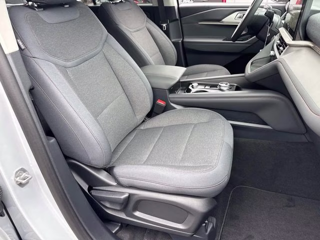 2026 White Ford Explorer Active RWD SUV