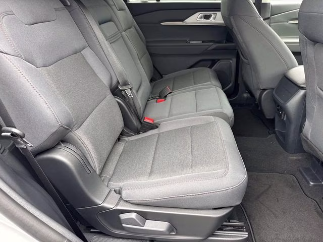 2026 White Ford Explorer Active RWD SUV
