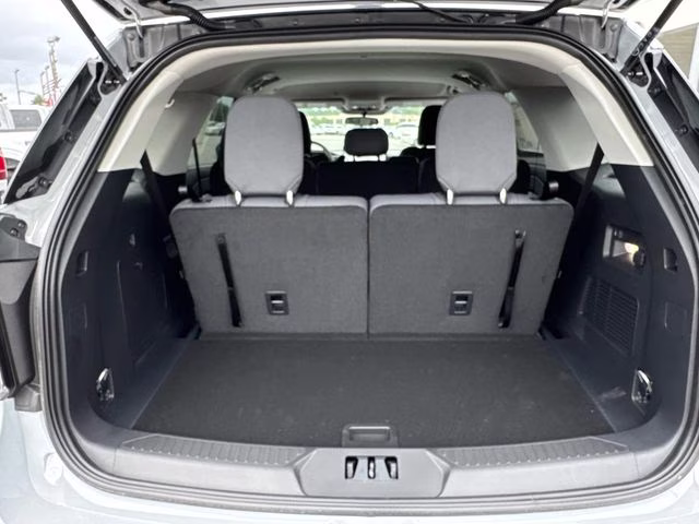 2026 White Ford Explorer Active RWD SUV