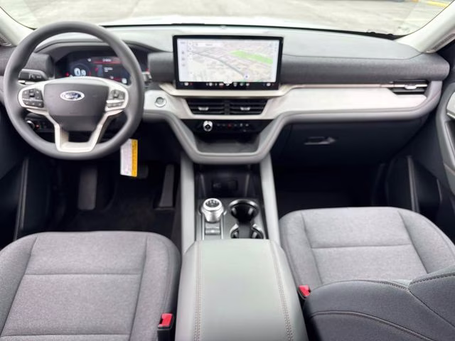 2026 White Ford Explorer Active RWD SUV