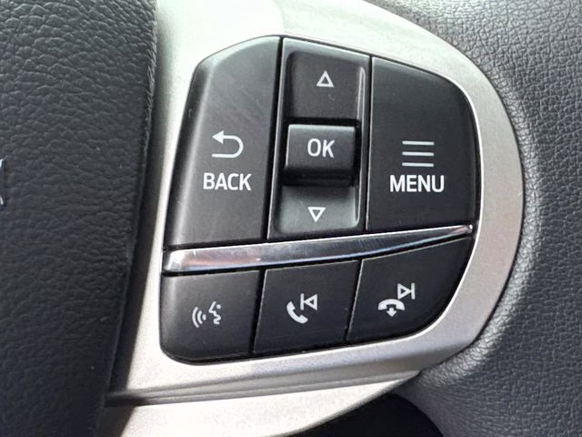 2026 White Ford Explorer Active RWD SUV