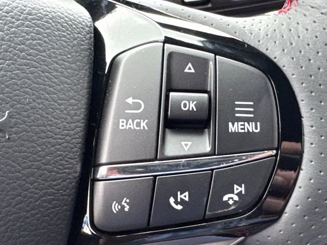 2026 White Ford Explorer ST-Line RWD SUV