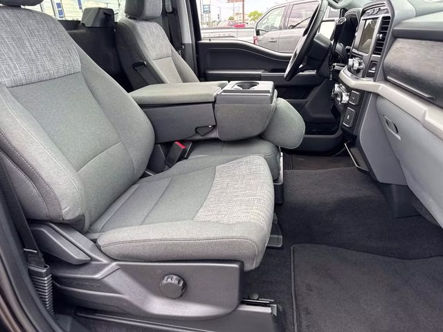 2023 Black Metallic Ford F-150 XLT 4X4 Truck