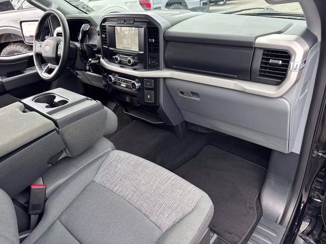 2023 Black Metallic Ford F-150 XLT 4X4 Truck