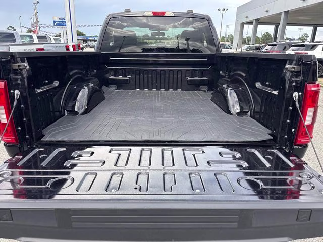 2023 Black Metallic Ford F-150 XLT 4X4 Truck