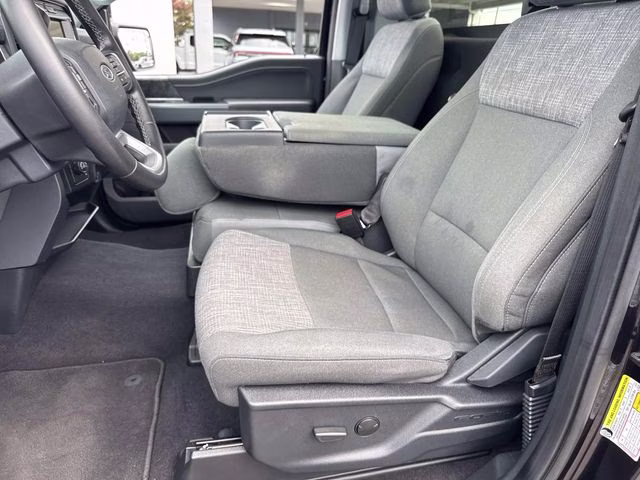 2023 Black Metallic Ford F-150 XLT 4X4 Truck