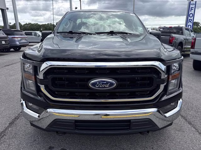 2023 Black Metallic Ford F-150 XLT 4X4 Truck
