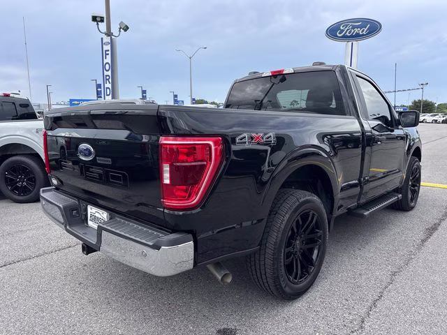 2023 Black Metallic Ford F-150 XLT 4X4 Truck