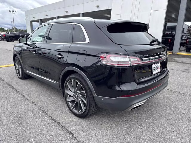 2019 Black Metallic Lincoln Nautilus Reserve FWD SUV