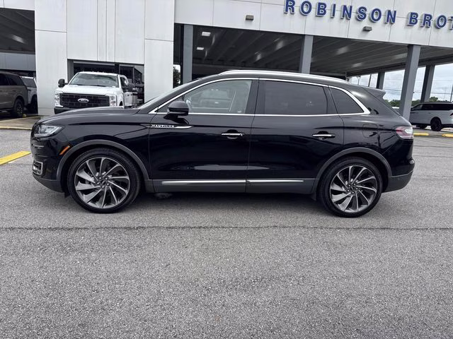 2019 Black Metallic Lincoln Nautilus Reserve FWD SUV