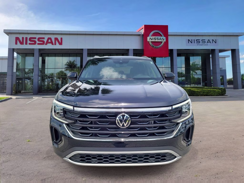 2024 Black Volkswagen Atlas Cross Sport 2.0T SE FWD SUV