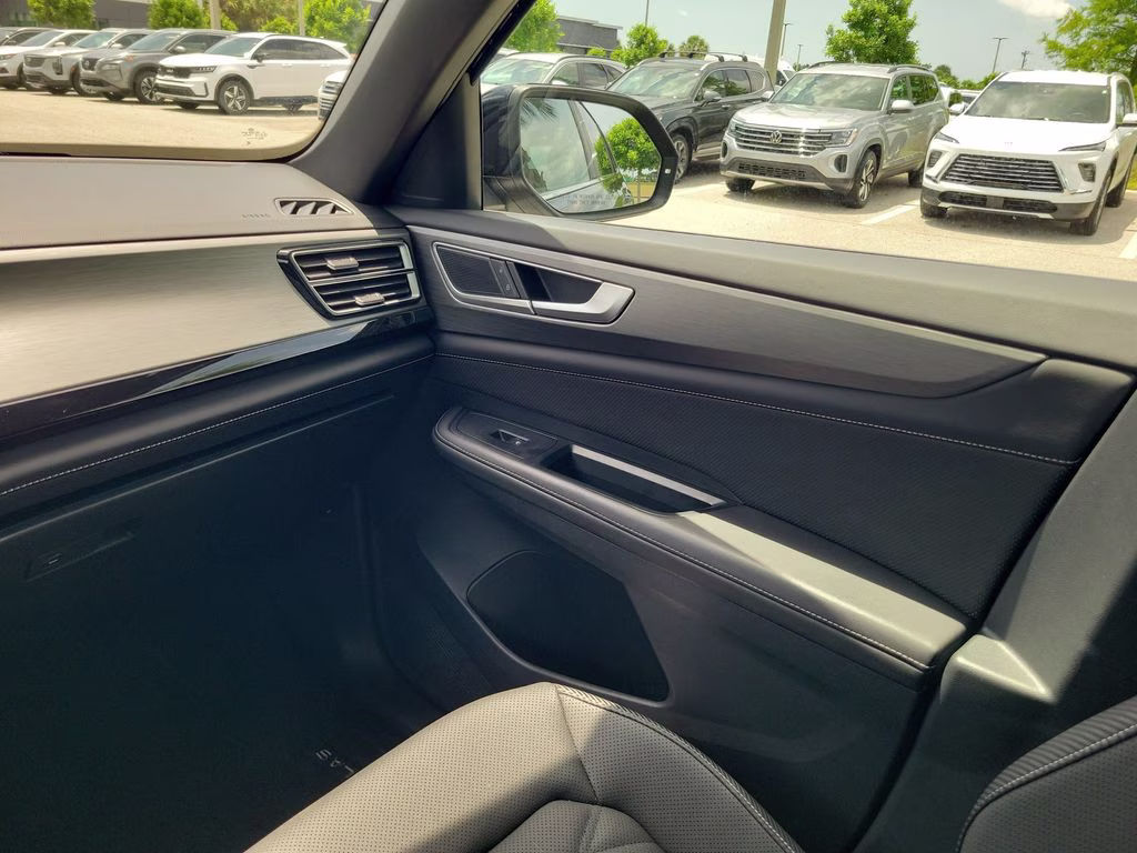 2024 Black Volkswagen Atlas Cross Sport 2.0T SE FWD SUV