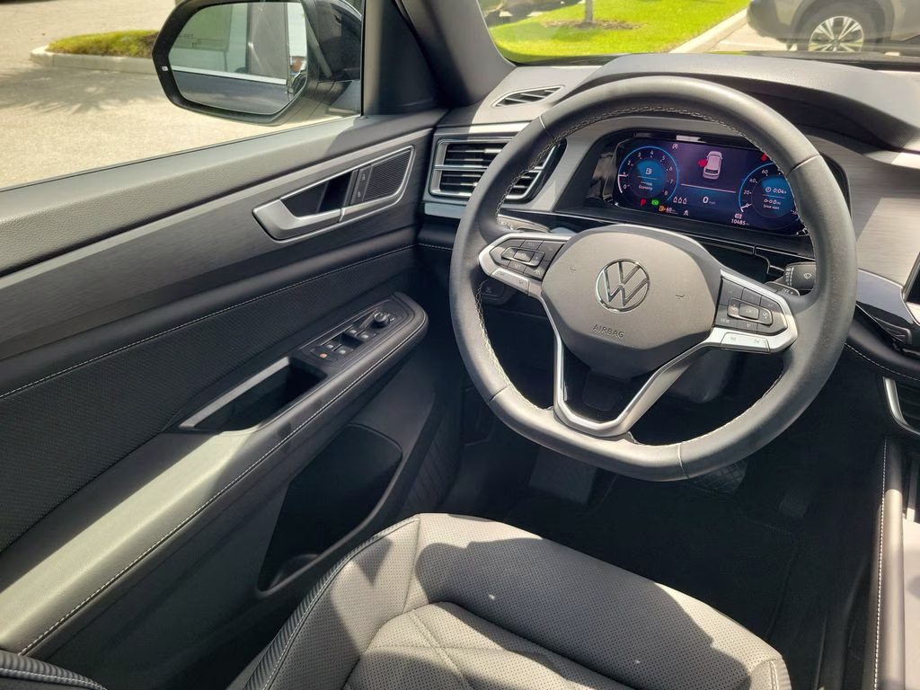 2024 Black Volkswagen Atlas Cross Sport 2.0T SE FWD SUV