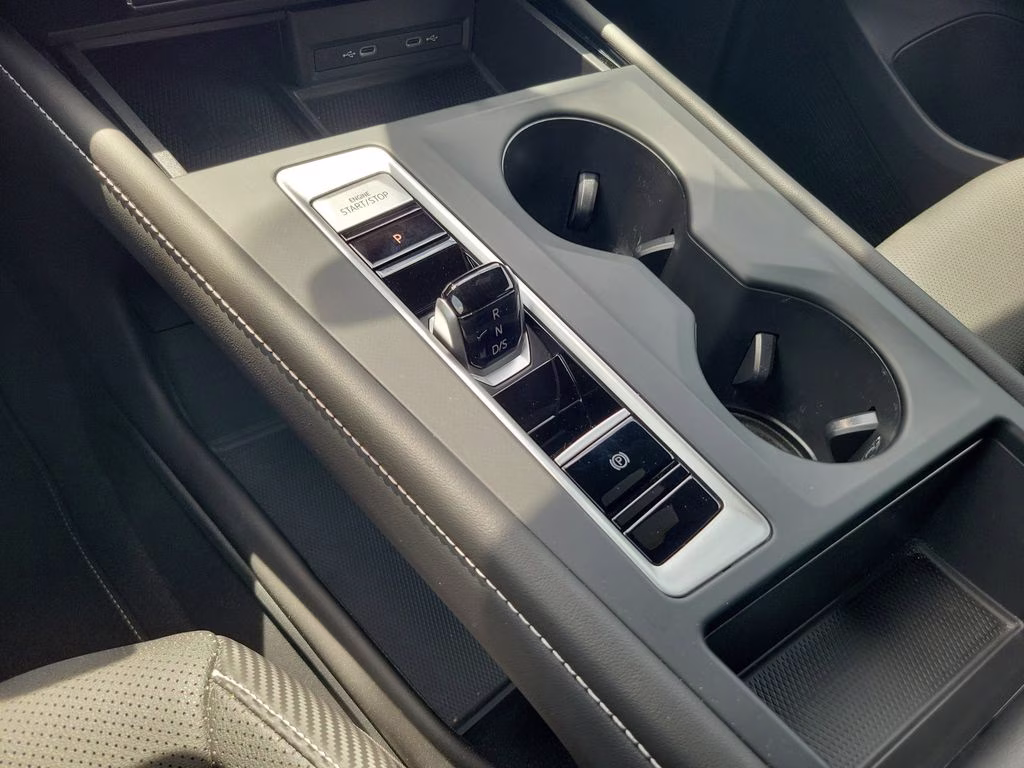 2024 Black Volkswagen Atlas Cross Sport 2.0T SE FWD SUV