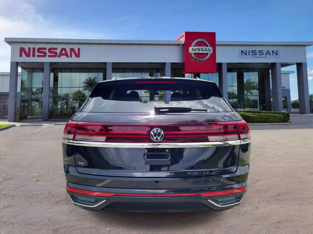 2024 Black Volkswagen Atlas Cross Sport 2.0T SE FWD SUV