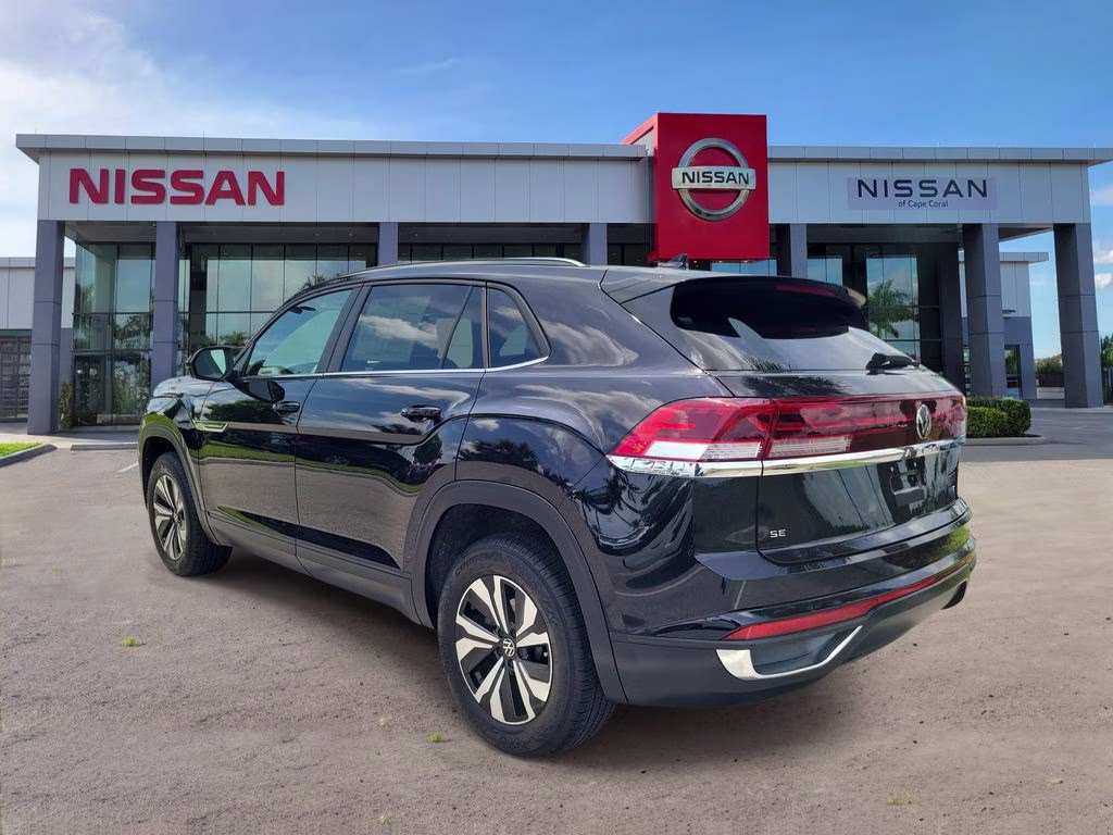 2024 Black Volkswagen Atlas Cross Sport 2.0T SE FWD SUV