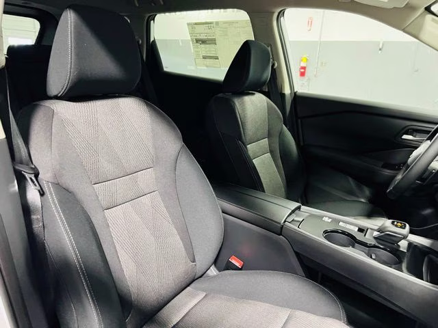 2026 Everest White Pearl Tricoat Nissan Rogue SV FWD SUV