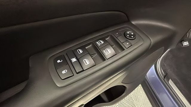 2020 Slate Blue Pearlcoat Jeep Grand Cherokee Limited 4X4 SUV