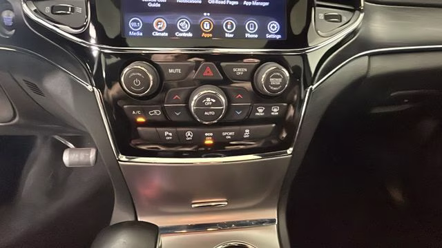 2020 Slate Blue Pearlcoat Jeep Grand Cherokee Limited 4X4 SUV